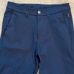 Lululemon Mens Commission Pant Slim Warpstream size 28 navy